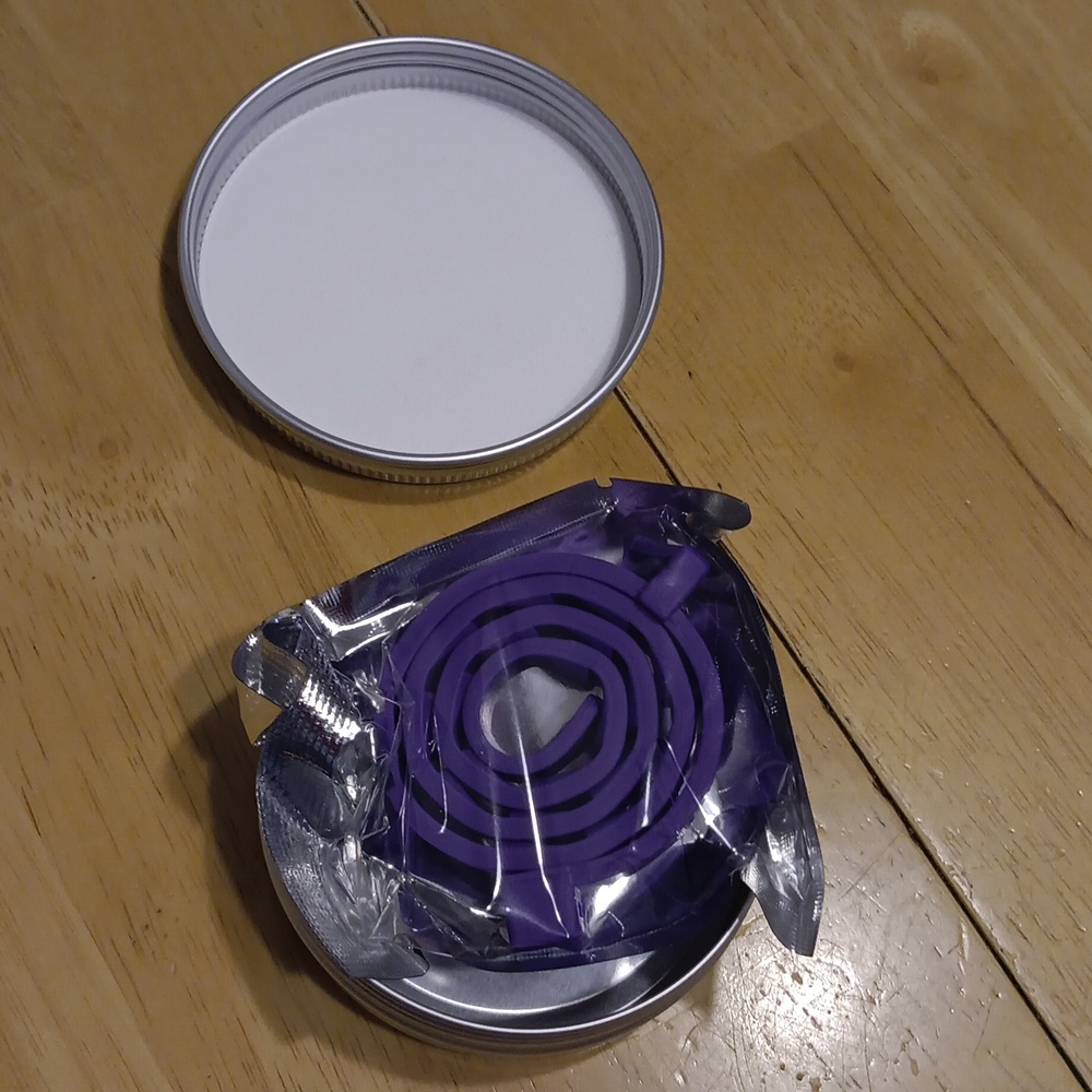 Calming Cat Collar 🐈 NWT - Picture 2 of 3